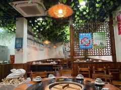 大堂-三里屯土灶炖公鸡地锅鸡(江东店)