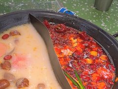 -五里关火锅(上海鑫耀·光环Live店)