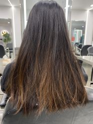 -Coo Hair salon