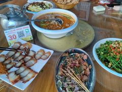 -邹胖哥好好吃餐馆(荔波美食街店)