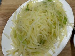 香芹炒土豆丝-姥家春饼店(漳州二路店)