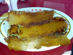 201003061515-大眼锅贴水饺(河东店)