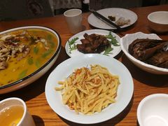 -翠山·映月湖景餐厅(映月湖公园店)