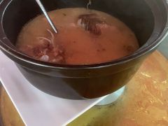 -土砂锅生态山庄·非遗砂锅雅鱼
