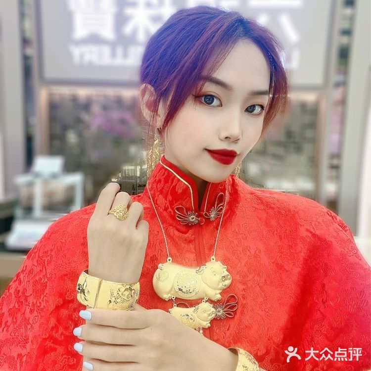 佛山六福珠宝✨尽显高端奢华