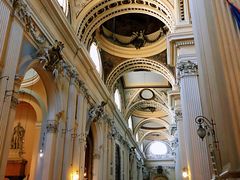 -皮拉尔圣母圣殿主教座堂