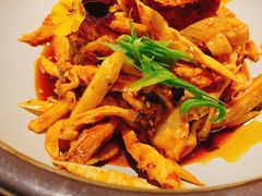 敲糖棒棒鸡-辛香汇·现炒川菜(淮海路百盛店)