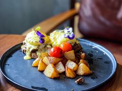 炖牛肉班尼克蛋-UPPER KITCHEN(延安路店)