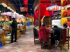 -老滇山寨•云南特色菜•地方菜•民族风情歌舞表演(金碧店)