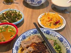 -兰州陈记牛肉面 ·烧烤· 铜锅涮肉(万达店)