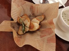 -灵意咖啡·西班牙美食(汕头金平万达广场店)
