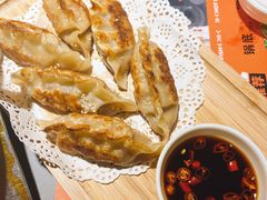 -吃城都·鱼蛙火锅(西玉龙街店)