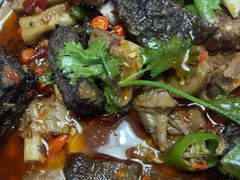 -罗霸蛮老岳阳大排档·鲜货烧烤·土吊子煨砂锅烧菜