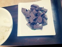 -墨脱石锅椰子鸡•香草鸭•东山羊(大东海店)