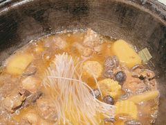 -鱼窝棚柴火铁锅炖(富山屯店)