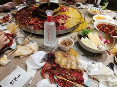 -日进一片海.生腌海鲜火锅.宵夜烧烤(三里屯总店)