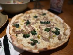 -JINNS锦时 steak&pizza(浸信会礼拜堂旧址店)