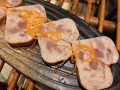 -老牌坊云南鱼豆花火锅(爱建店)