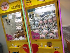 -全家便利店(天目山路三店)