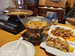 -隔壁老王·家常云南菜(花巷店)