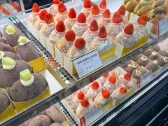 -85度C(生甜甜圈研究工坊·上海松江人民北路店)