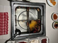 -海底捞火锅(盈石八一广场店)