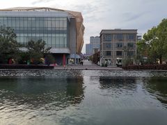 -TIMES CITY OUTLETS 时代·城市·奥特莱斯(上海国际时尚中心店)