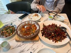 -锦庐道地川菜(来福士店)