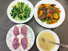 -爱月宝月嫂·育儿嫂(哈尔滨总店)