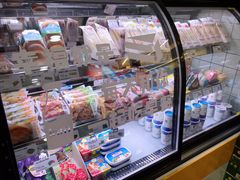 零售区-一鸣真鲜奶吧(益乐路店)