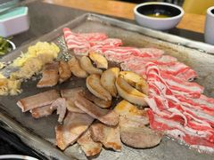 -犟牛家·榴莲烤肉(五棵松店)