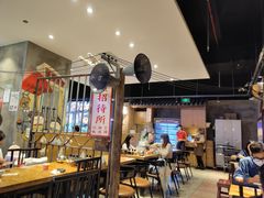大堂-怪噜范·老贵阳街头名小吃(汇金星力城店)