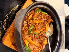 酸姜啫肥牛-大嫂镬仔·焖鸡煲·啫啫煲(逢源路店)