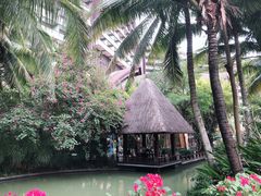 -三亚湾海居铂尔曼度假酒店