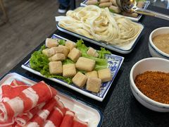 -灶知轩湘西石锅鱼(万佳广场店)