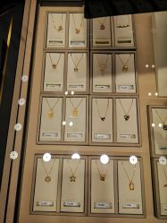 -周大福CHOW TAI FOOK(荟聚购物中心西红门店)