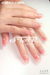 动人甜心-STAR美甲店