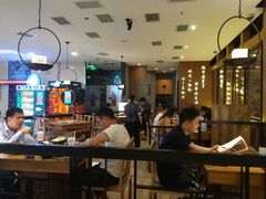 大堂-呷哺呷哺(万达新世界店)