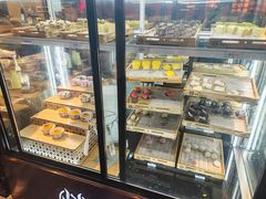 -黑金·寻焰自助百汇·烤肉·火锅(中街店)