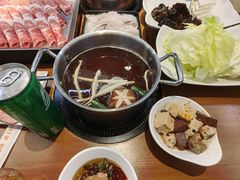 -呷哺呷哺(松北万象汇店)