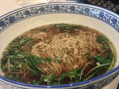 大碗面—酸汤面-西安绿地假日酒店·丽宝轩中餐厅