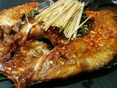 香茅草烤罗非鱼-云海肴·汽锅鸡·云南菜(天津国金汇店)