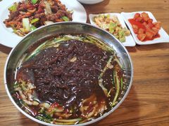 -百年石锅饭·朝鲜族传统民餐
