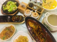 -伊喜饺子·烤鸭(五道口学院路店)