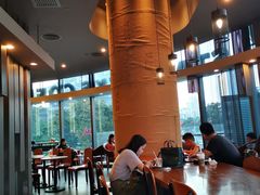 大堂-星巴克臻选(深圳龙岗万科店)