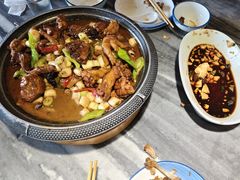 -大胡同天津菜·海肠捞饭·津门皮皮虾锅贴一绝(西姜井店)