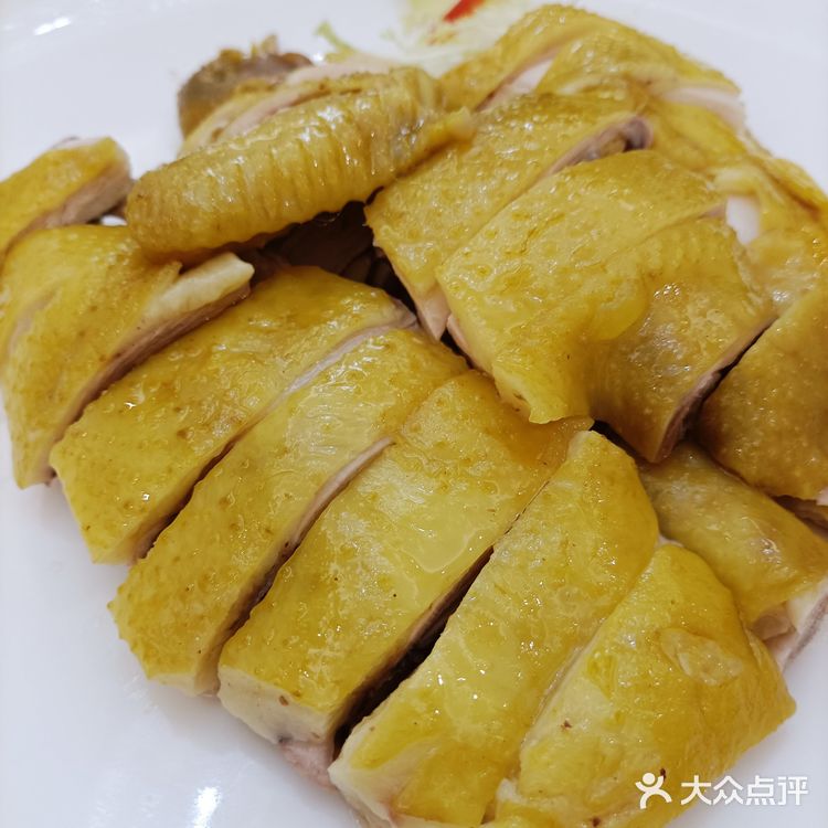 今天约了朋友们到中山坦洲的「海鮮佬餐厅」午餐