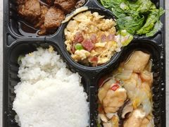 -御花园酒店(希尔顿店)