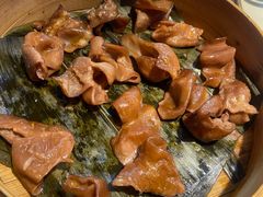 粽叶蒸肥肠-老天桥蛙炉火锅(姑苏总店)