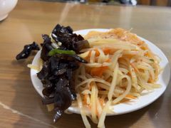 -努尔古丽奶茶